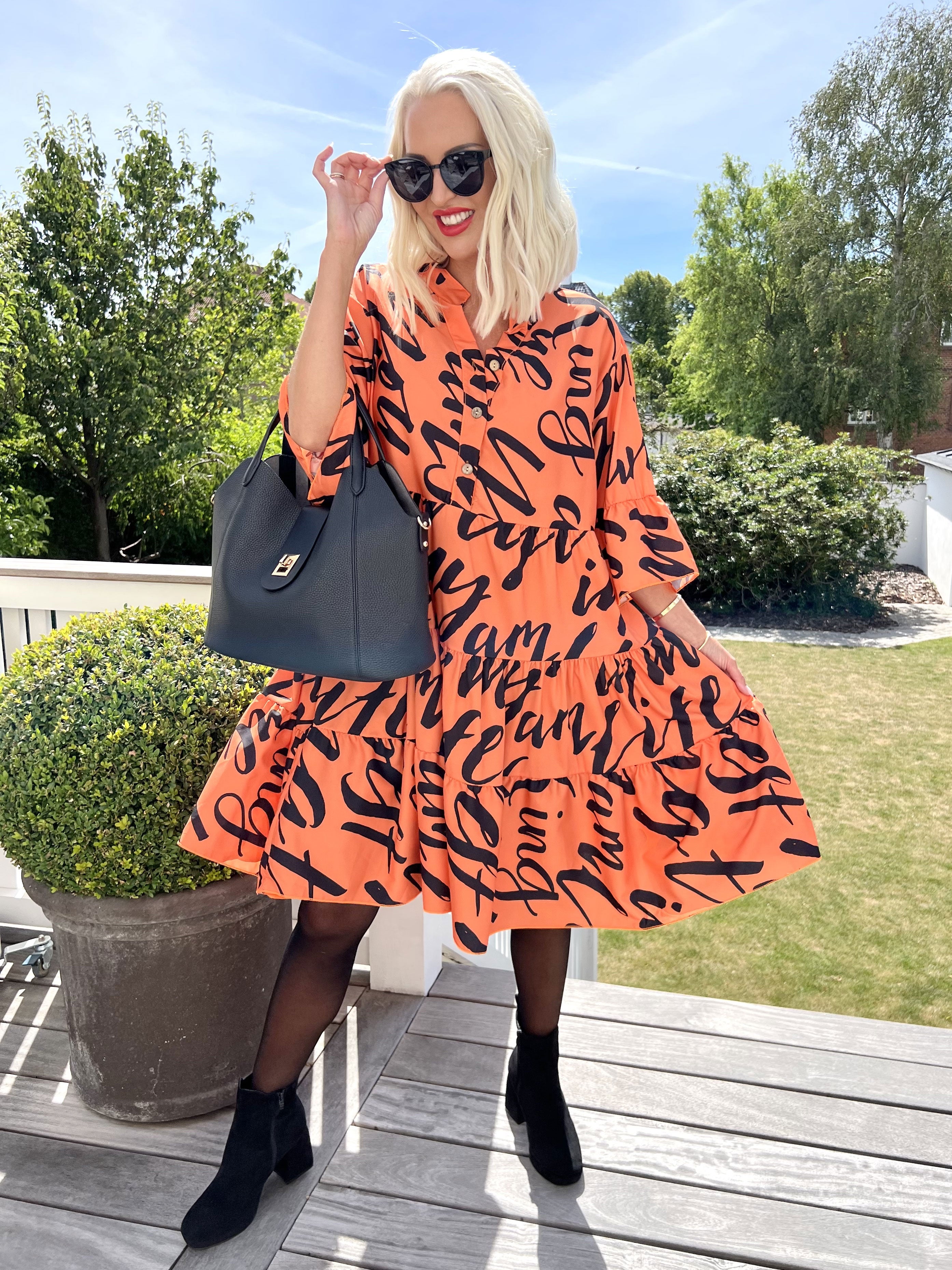 Elmis - Sød kjole med tekst